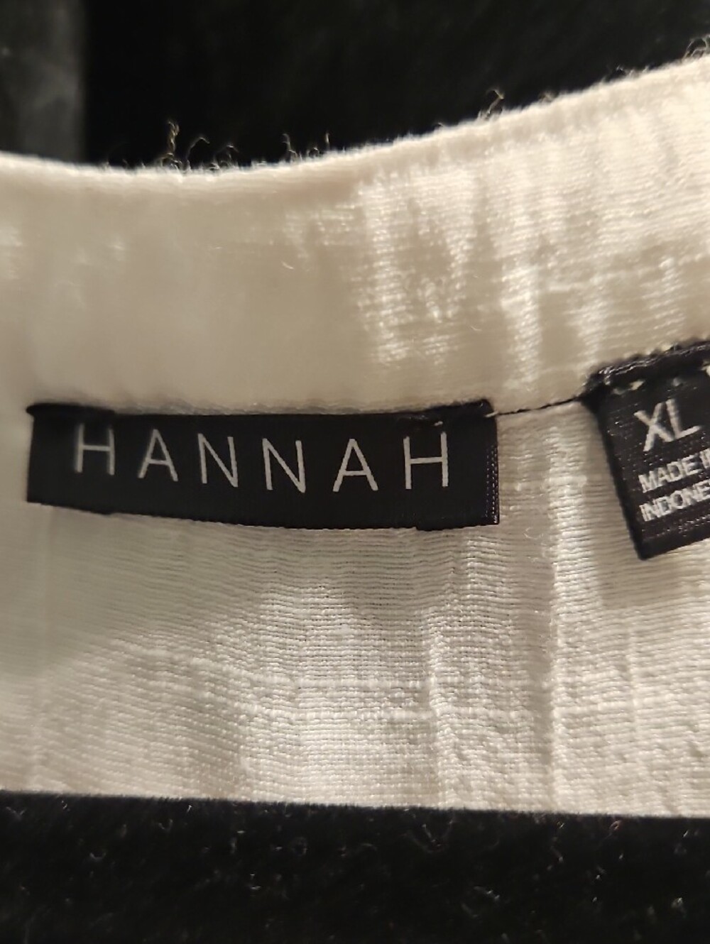 Hannah White Sleeveless Camisole with Blue Floral Yoke - Picture 2 of 4